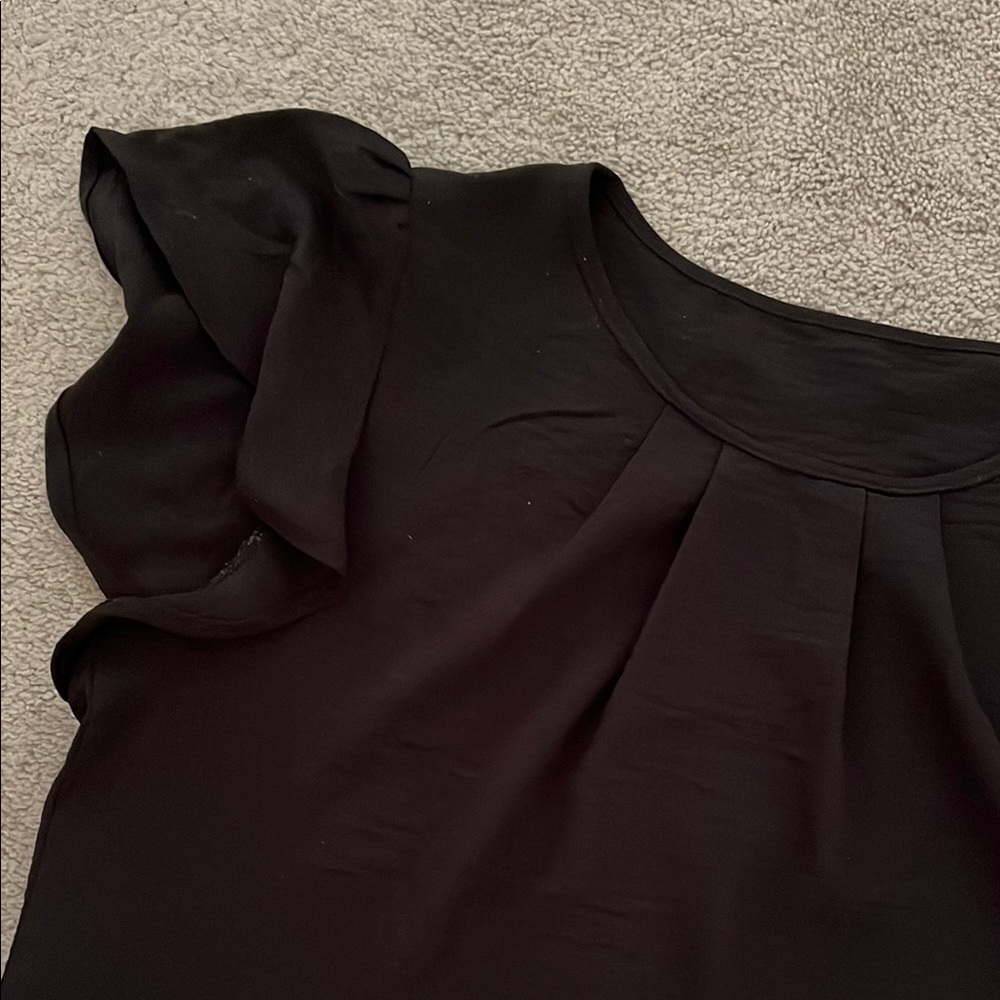Black Ruffled Flutter Sleeve Blouse - Picture 3 of 4